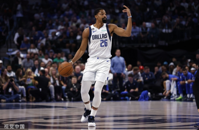 并探讨其中 并探讨其中