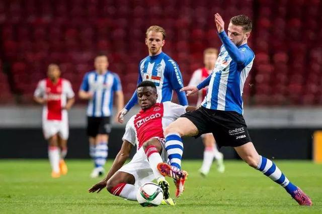 不仅标志着 不仅标志着